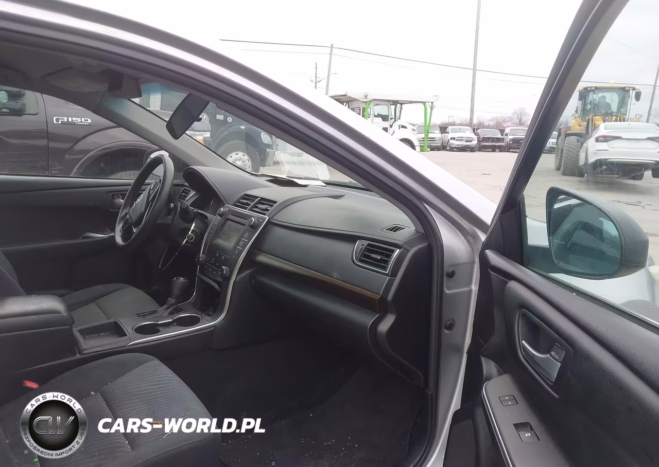 2016 Toyota Camry Le VIN:4T4BF1FK6GR520178 - 5