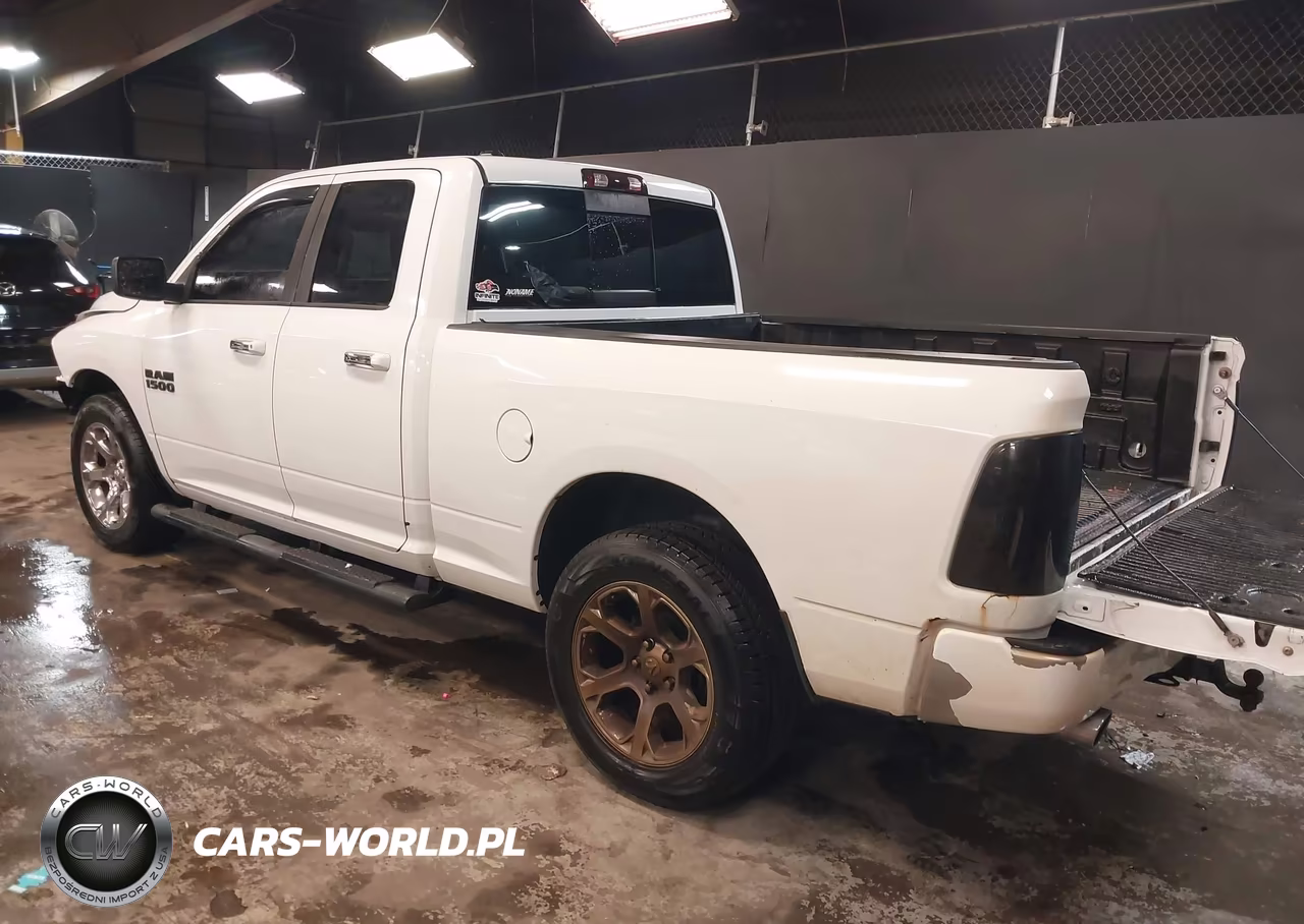 2015 Ram 1500 Big Horn VIN:1C6RR7GT0FS640929 - 3