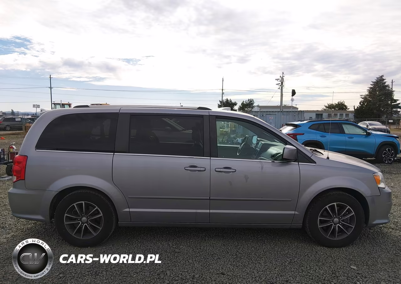 2017 Dodge Grand Caravan Sxt VIN:2C4RDGCG6HR697480 - 13