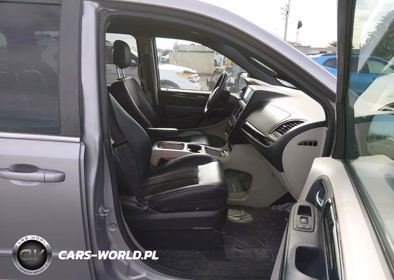 2017 Dodge Grand Caravan Sxt VIN:2C4RDGCG6HR697480 - 5