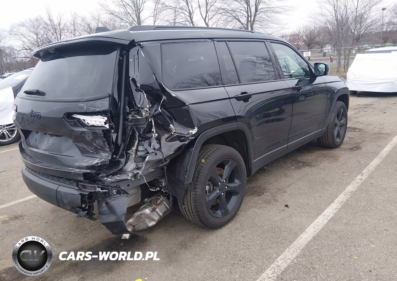 2025 Jeep Grand Cherokee L Limited 4X4 VIN:1C4RJKBG0S8761030 - 4