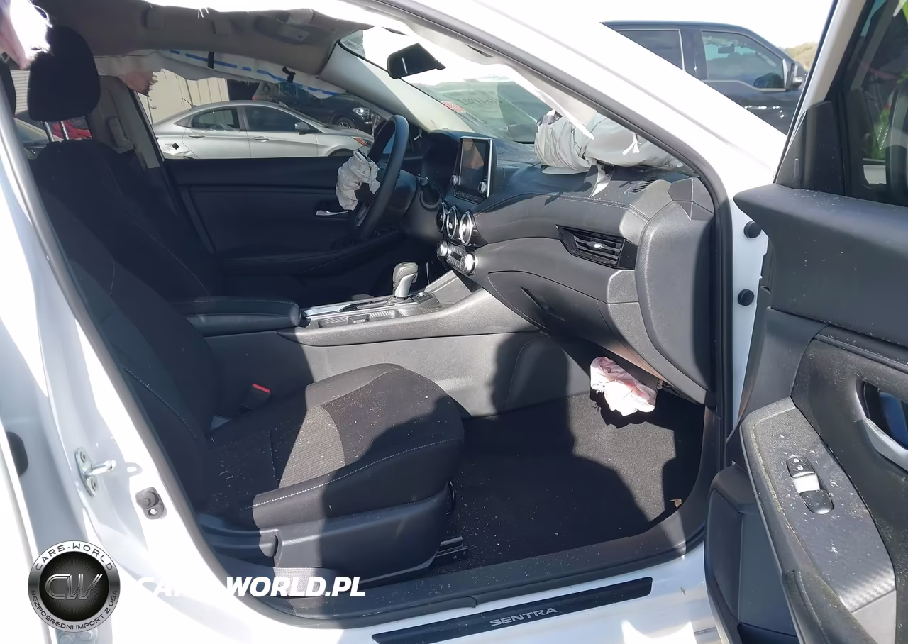 2025 Nissan Sentra Sv VIN:3N1AB8CV8SY216551 - 5