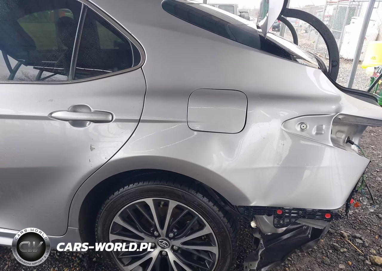 2019 Toyota Camry Se VIN:4T1B11HK2KU195690 - 19