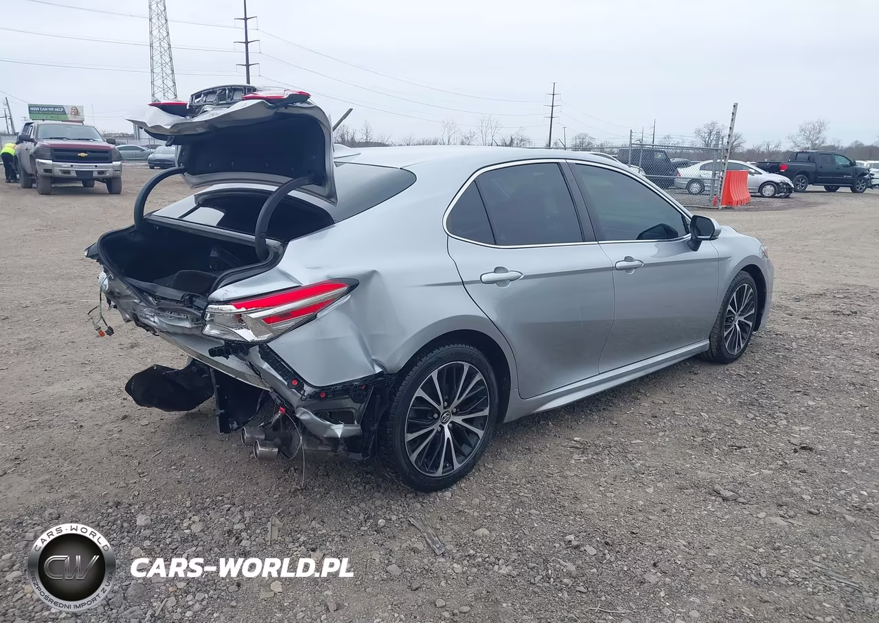 2019 Toyota Camry Se VIN:4T1B11HK2KU195690 - 4