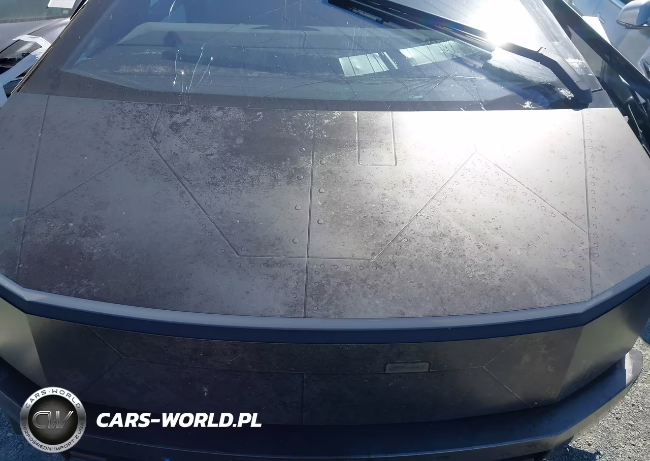 2024 Tesla Cybertruck Cyberbeast VIN:7G2CEHEE6RA017282 - 10