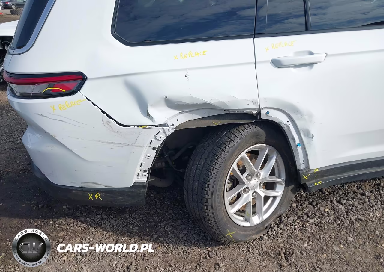 2022 Jeep Grand Cherokee L Laredo 4X4 VIN:1C4RJKAG3N8534839 - 6