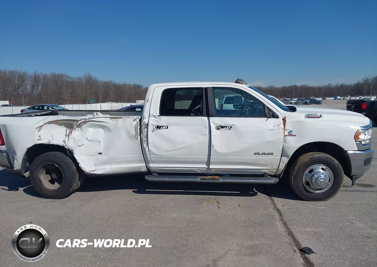 2020 Ram 3500 Big Horn 4X4 8' Box VIN:3C63RRHL7LG117202 - 13