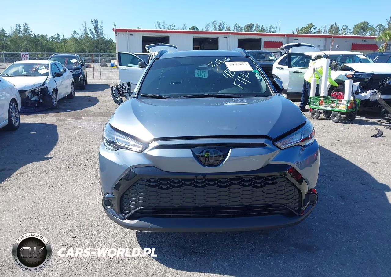 2024 Toyota Corolla Cross Hybrid Se VIN:7MUFBABG6RV044895 - 13