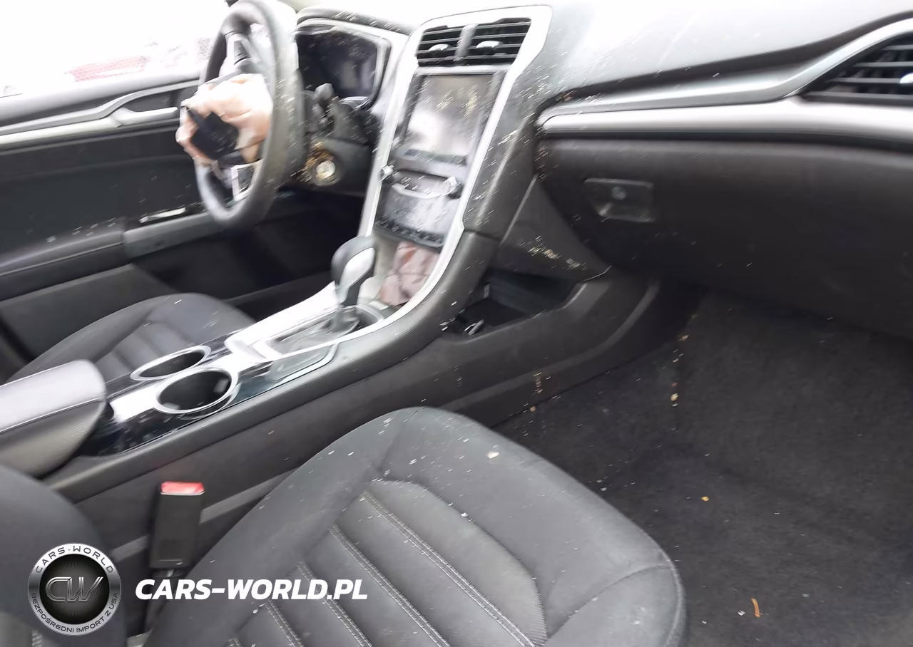 2013 Ford Fusion Se VIN:3FA6P0HR3DR371013 - 5