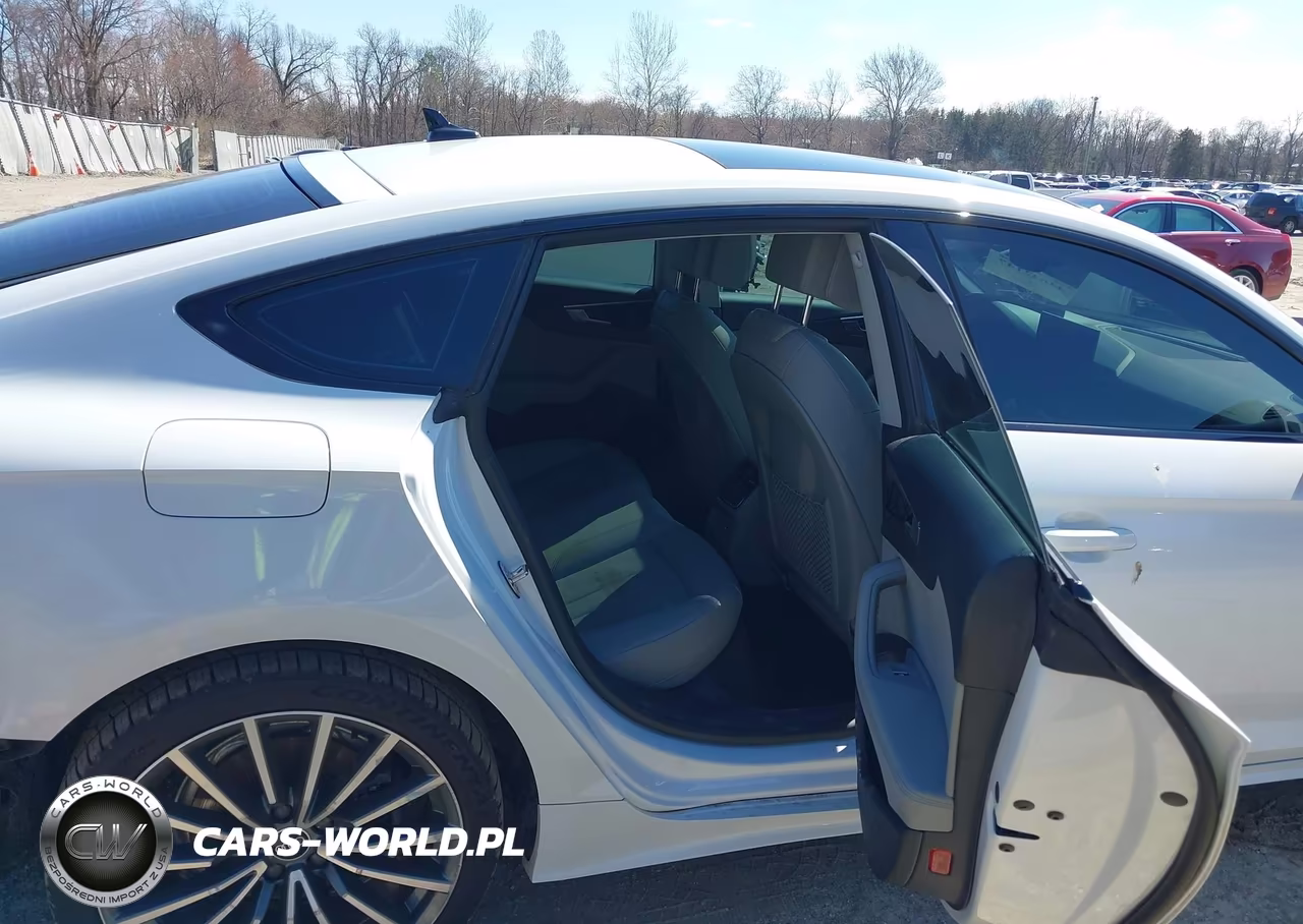 2022 Audi A5 Sportback Premium Plus 40 Tfsi Quattro S Tronic VIN:WAUCBCF53NA005719 - 8