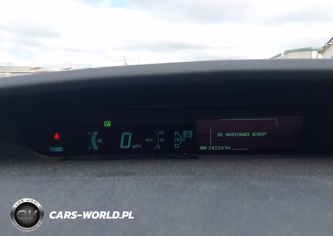 2011 Toyota Prius Two VIN:JTDKN3DU7B1467843 - 7
