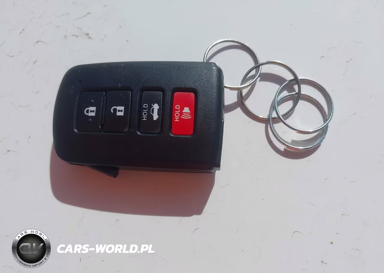 2016 Toyota Camry Hybrid Le VIN:4T1BD1FK1GU188327 - 11