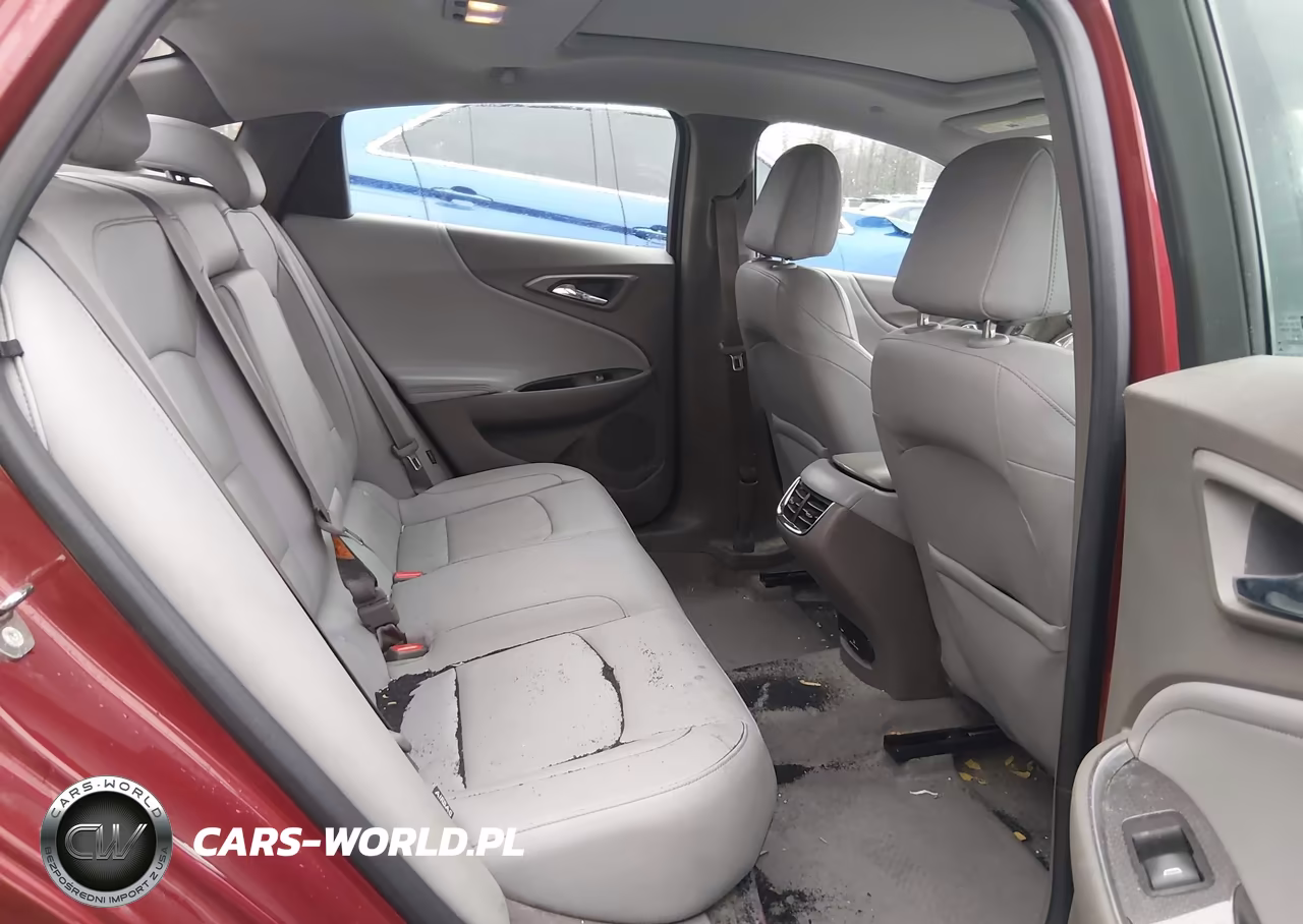 2018 Chevrolet Malibu Lt VIN:1G1ZD5ST8JF105313 - 8