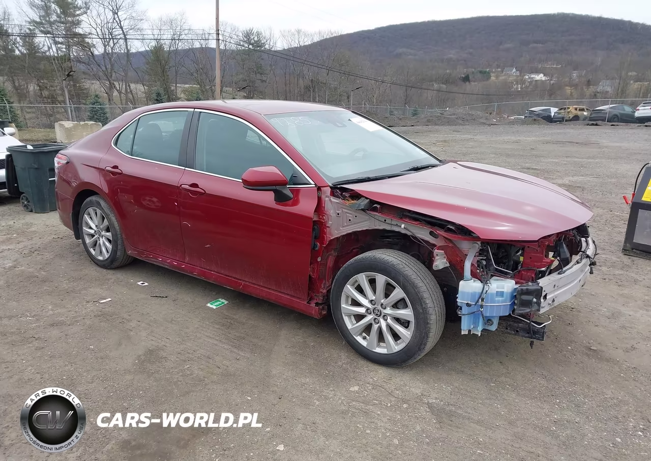2020 Toyota Camry Le Awd