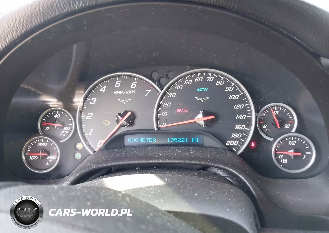 2012 Chevrolet Corvette VIN:1G1YA2DW4C5102637 - 7