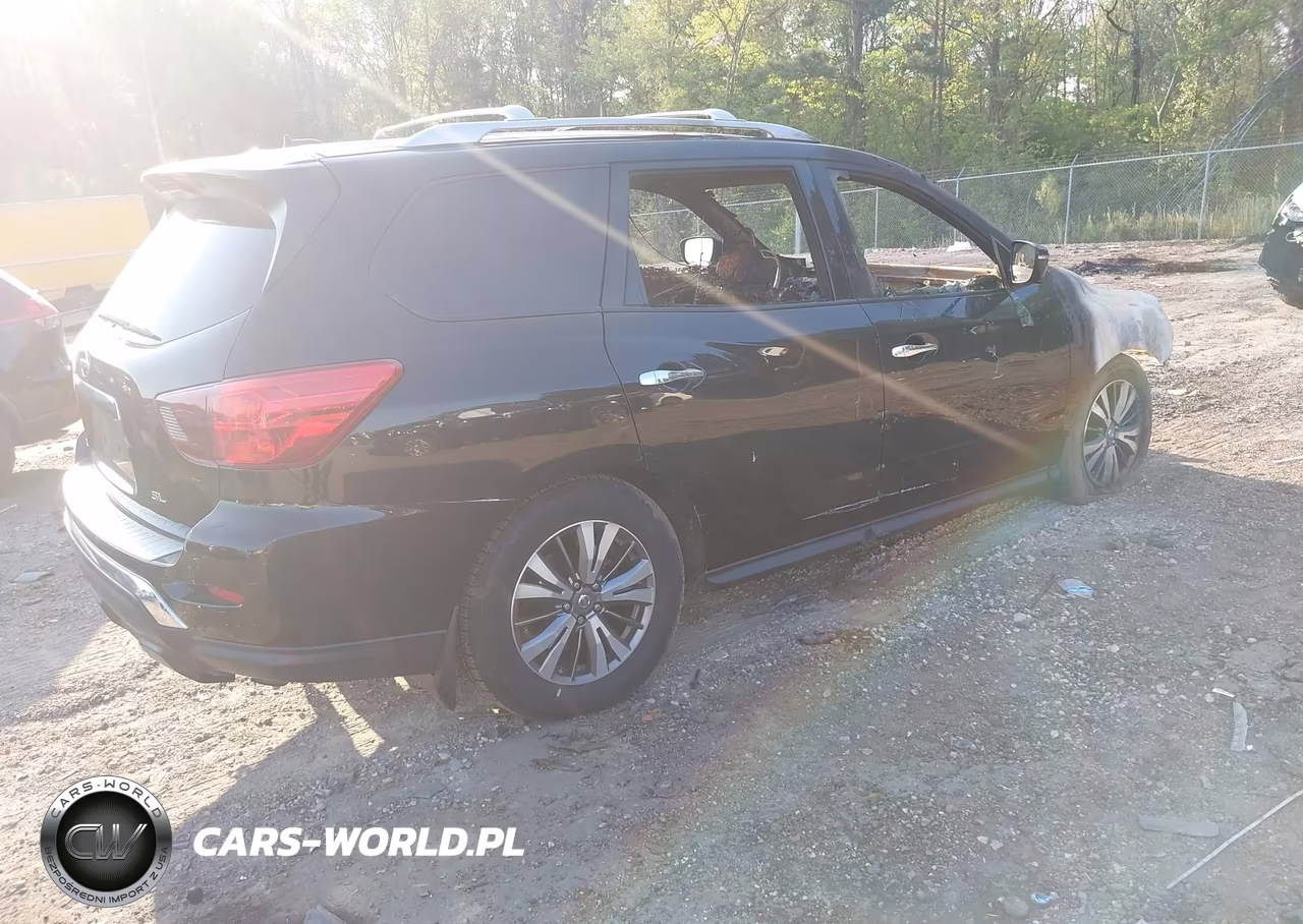 2018 Nissan Pathfinder Sl VIN:5N1DR2MNXJC673852 - 4