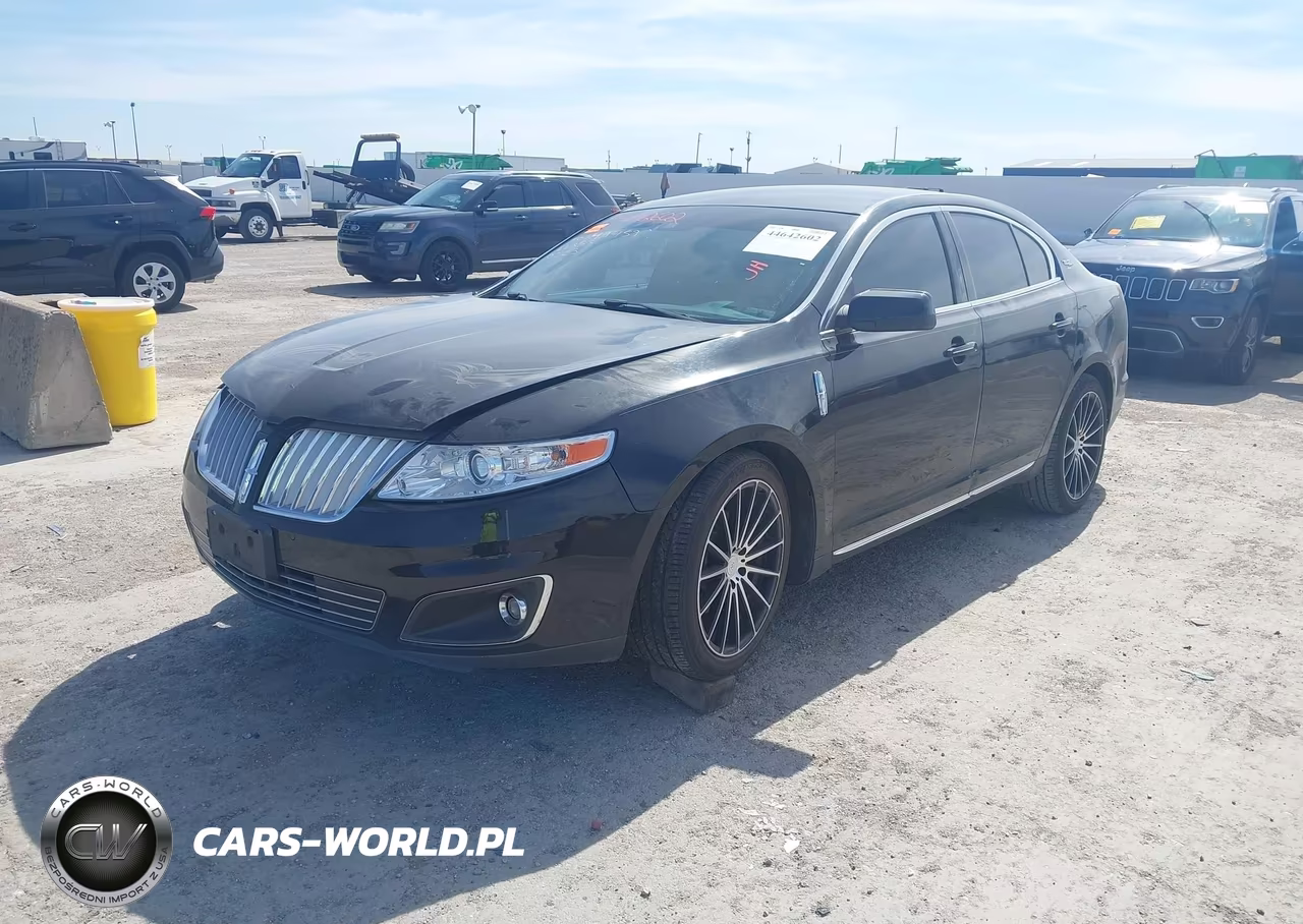2010 Lincoln Mks VIN:1LNHL9DR0AG611853 - 2