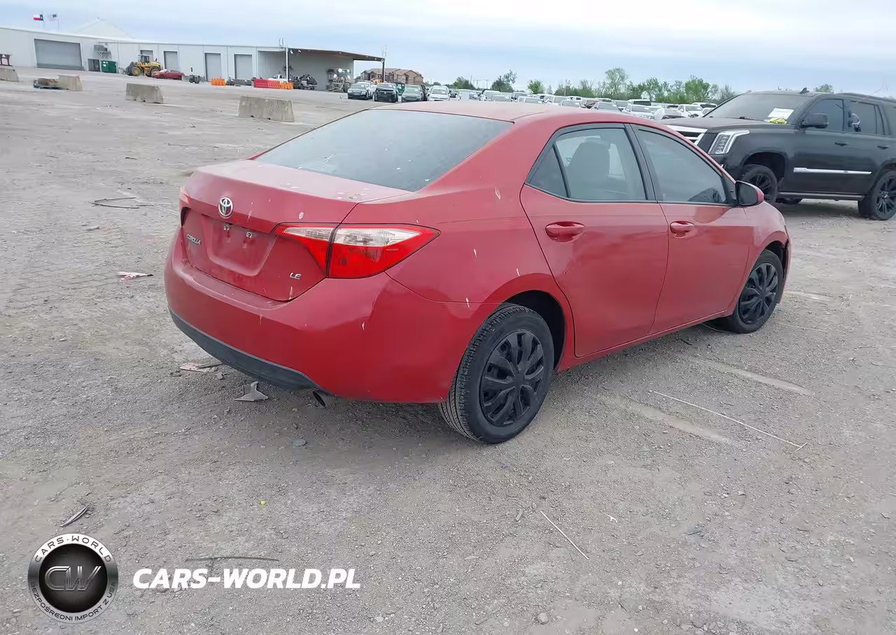 2017 Toyota Corolla Le VIN:5YFBURHE9HP719234 - 4