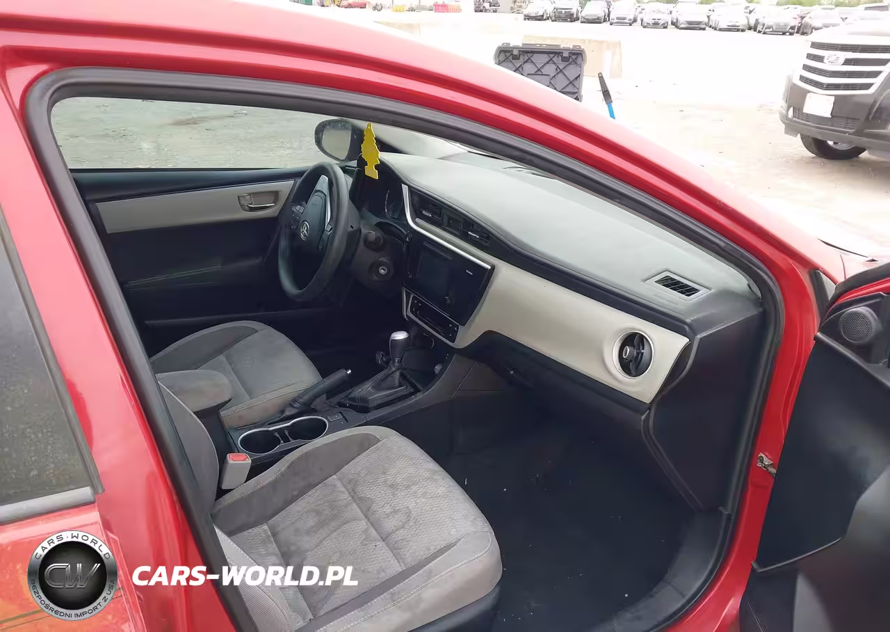 2017 Toyota Corolla Le VIN:5YFBURHE9HP719234 - 5