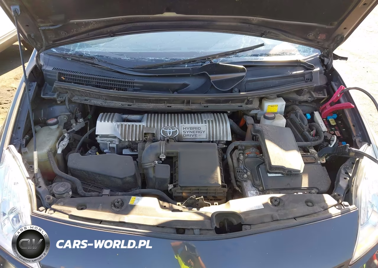 2015 Toyota Prius Two VIN:JTDKN3DU9F2003730 - 10
