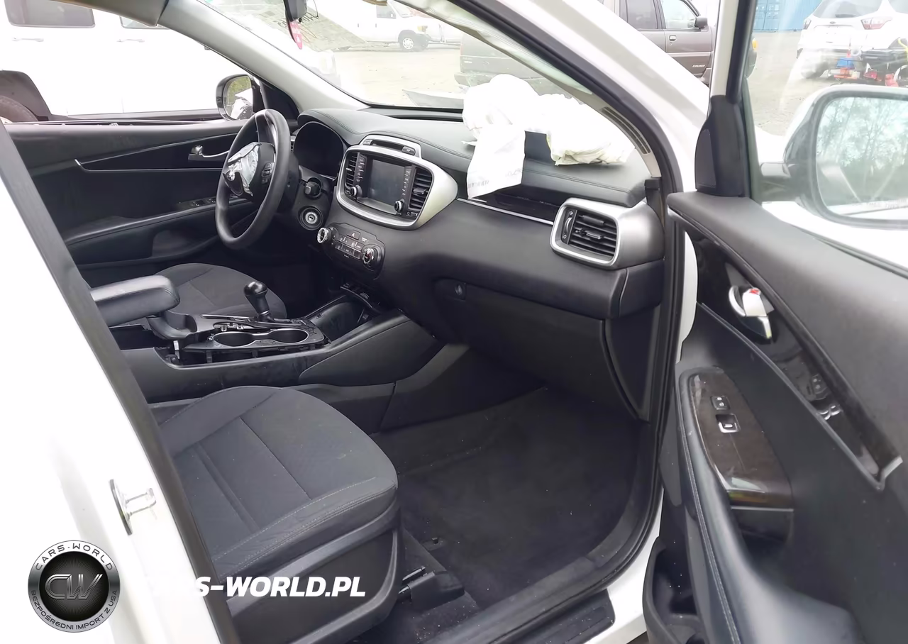 2018 Kia Sorento 2.4L Lx VIN:5XYPG4A3XJG353075 - 5