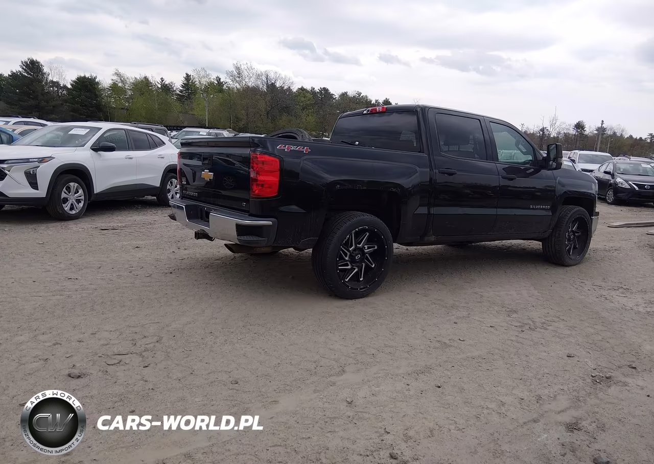 2014 Chevrolet Silverado 1500 1Lt VIN:3GCUKREC6EG232754 - 4