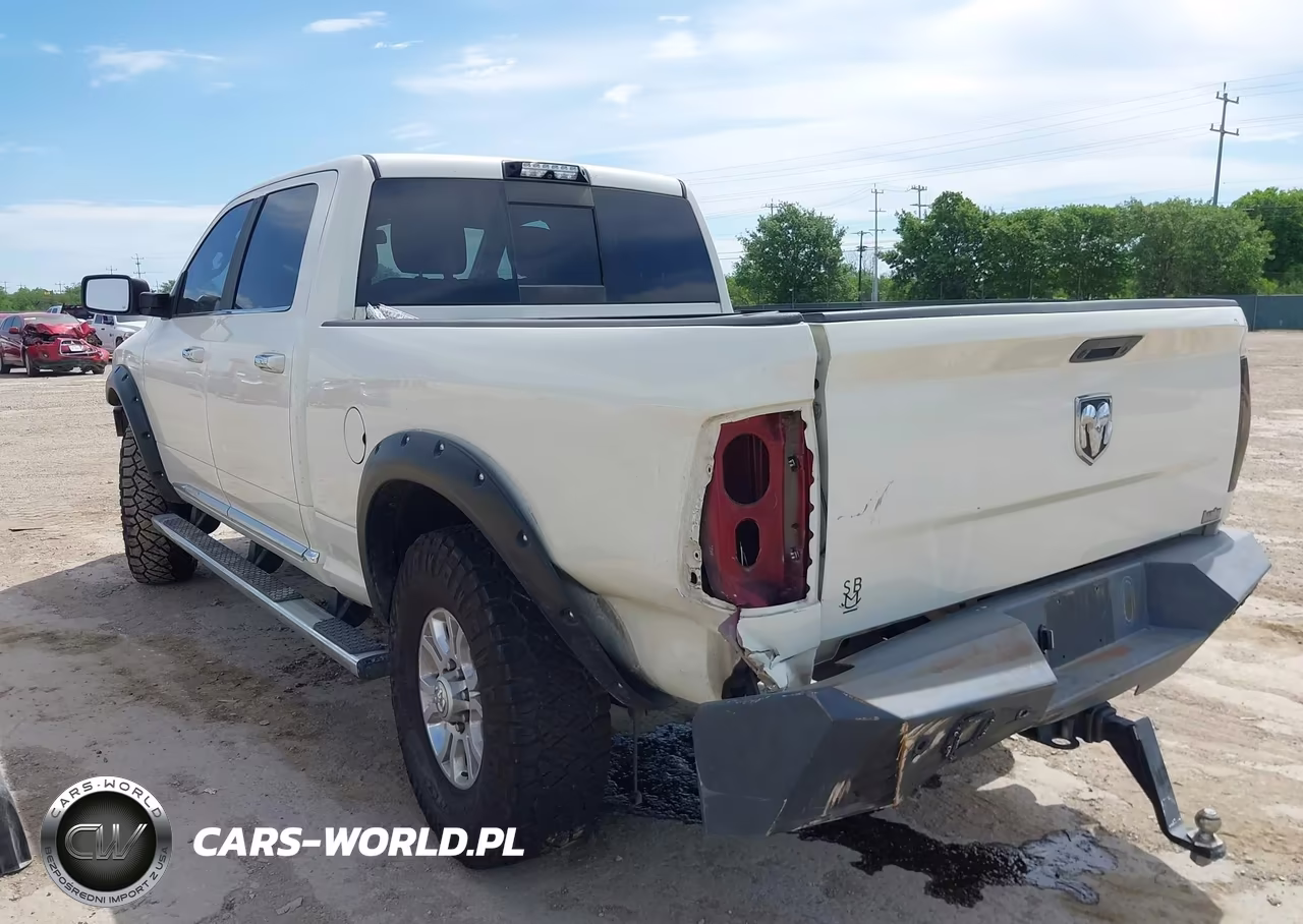 2017 Ram 2500 Limited 4X4 6'4 Box VIN:3C6UR5GL6HG609323 - 3