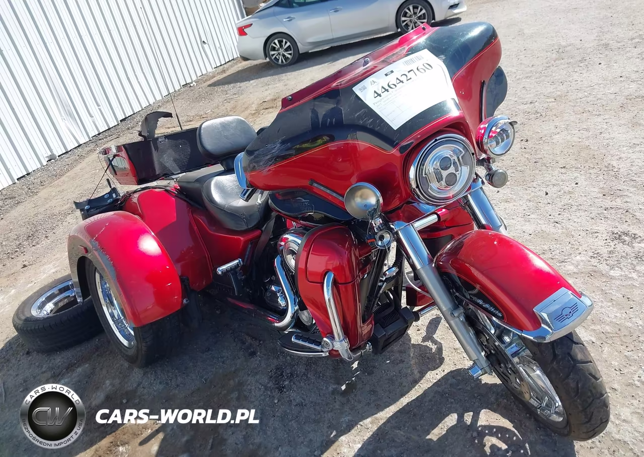2012 Harley-Davidson Flhtcutg Tri Glide Ultra Classic