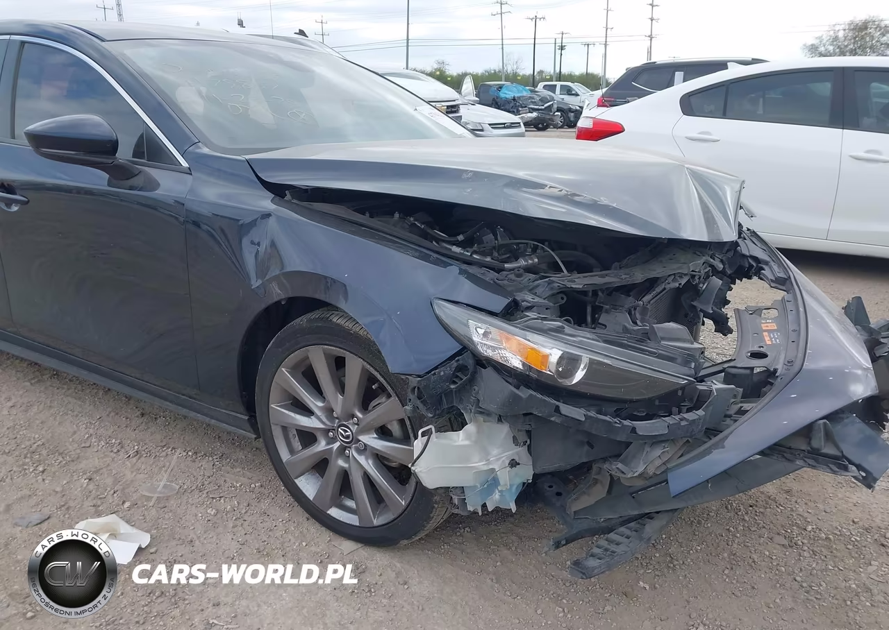 2020 Mazda Mazda3 Select Package VIN:JM1BPACLXL1175807 - 19