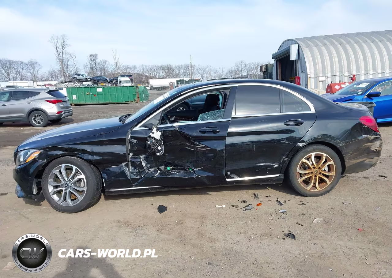 2018 Mercedes-Benz C 300 VIN:WDDWF4JB6JR401748 - 17