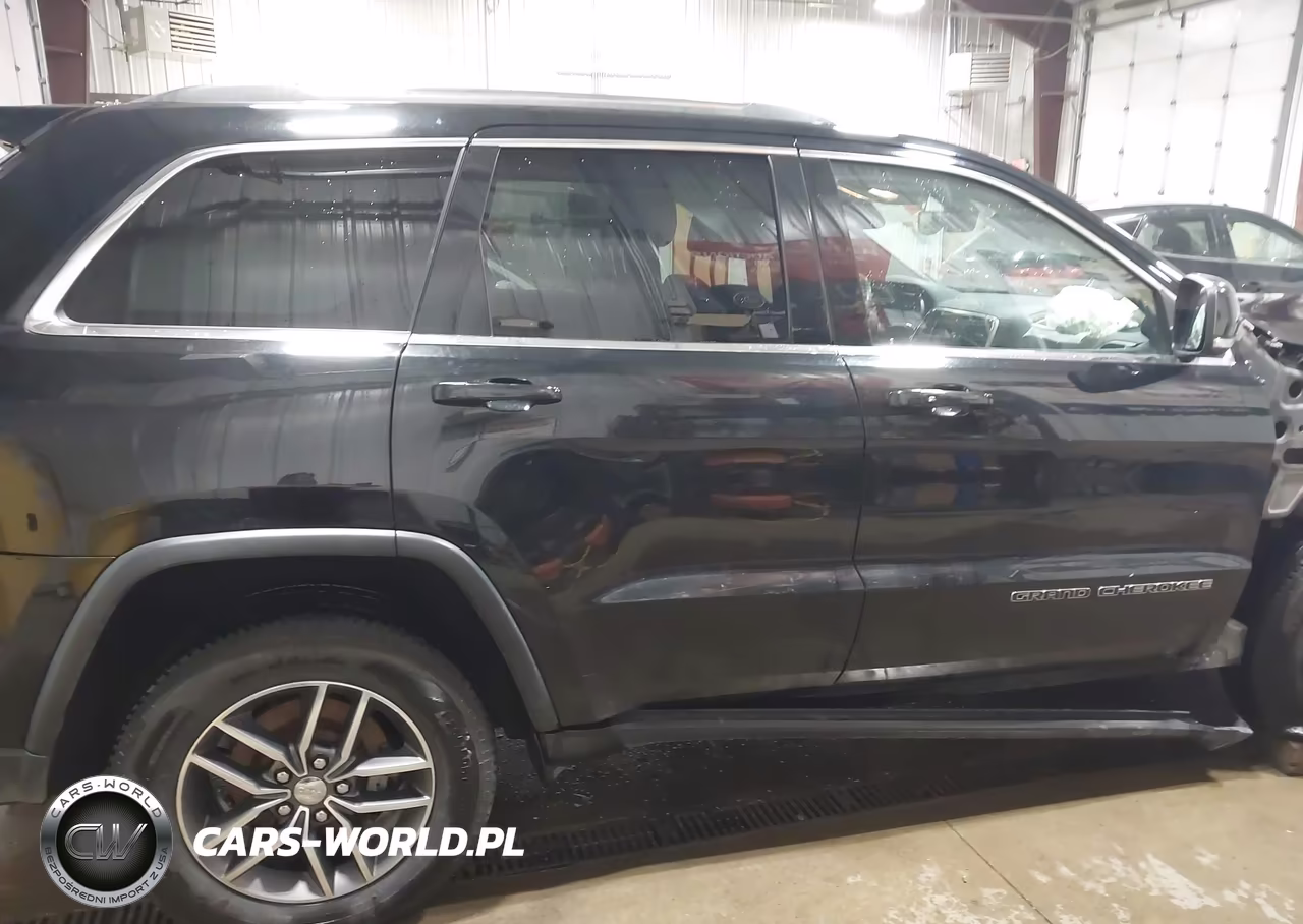 2017 Jeep Grand Cherokee Limited 4X4 VIN:1C4RJFBGXHC764630 - 13