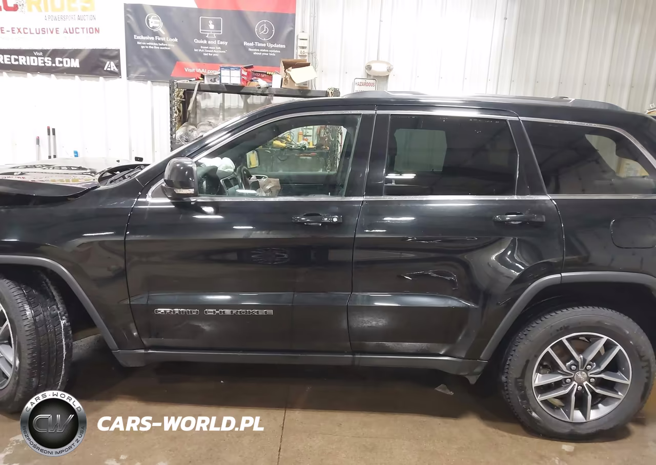 2017 Jeep Grand Cherokee Limited 4X4 VIN:1C4RJFBGXHC764630 - 14
