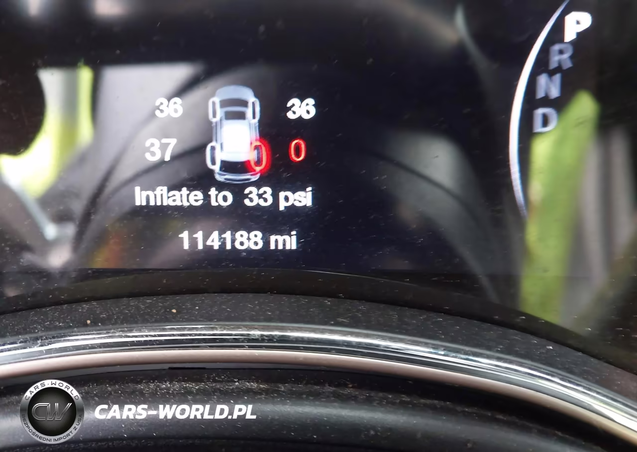 2016 Jeep Grand Cherokee Laredo VIN:1C4RJFAG4GC372341 - 16