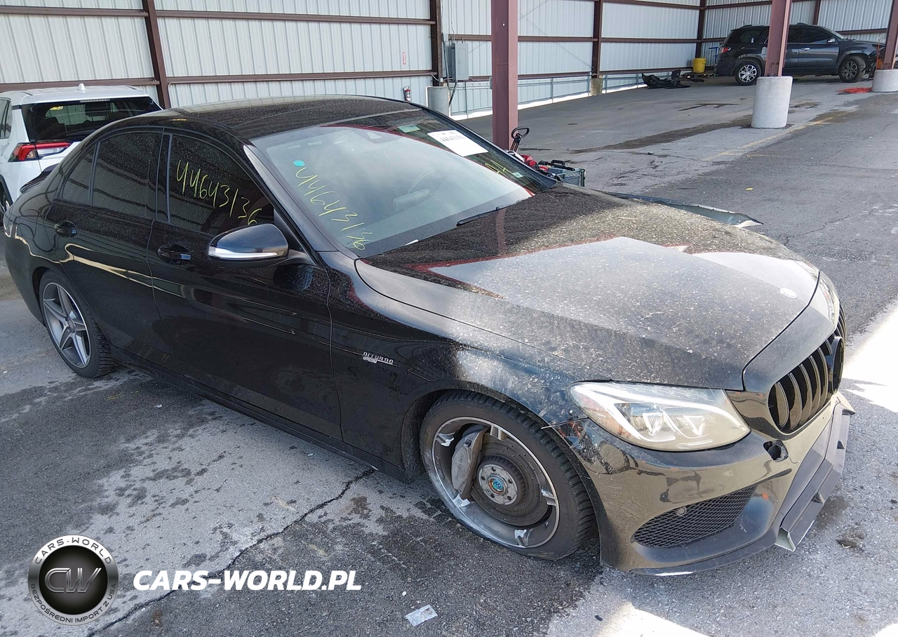 2015 Mercedes-Benz C 400 4Matic