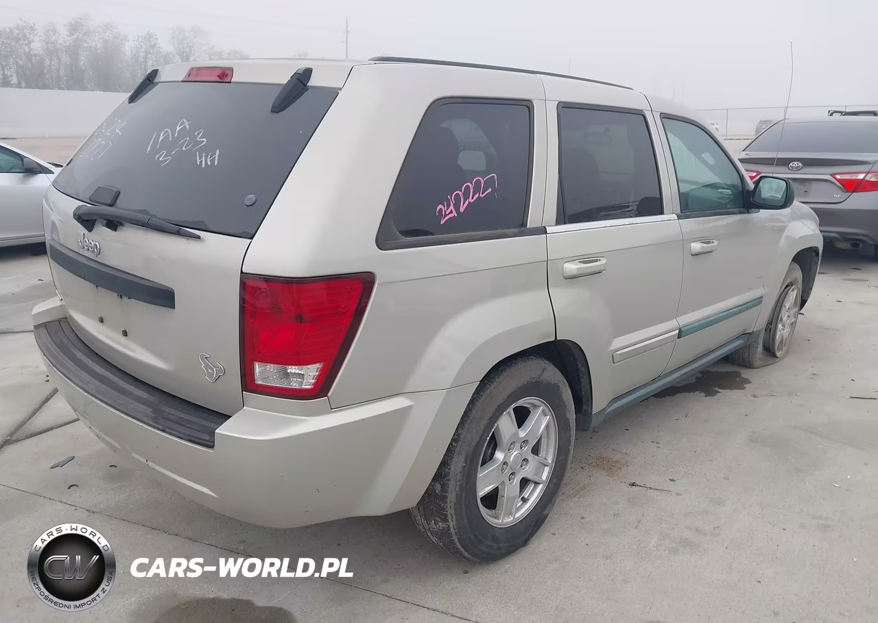 2008 Jeep Grand Cherokee Laredo VIN:1J8GS48K78C242227 - 4
