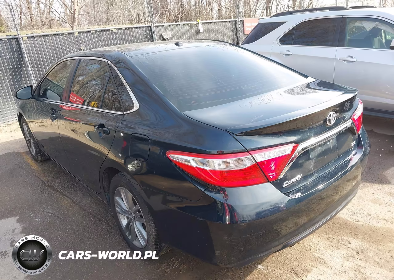 2016 Toyota Camry Se VIN:4T1BF1FK9GU121162 - 3