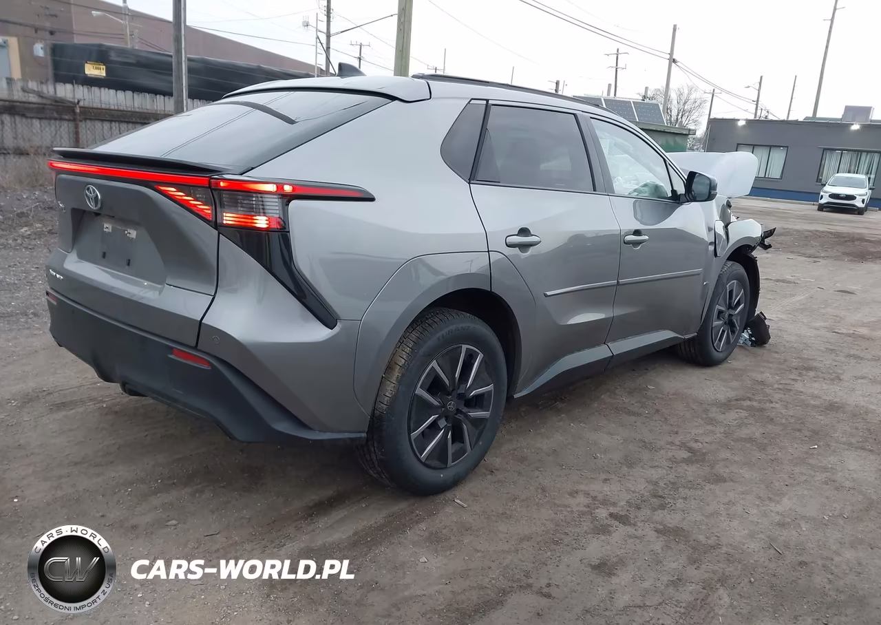 2026 Toyota Bz Xle VIN:JTMBDAFB8TA005067 - 4