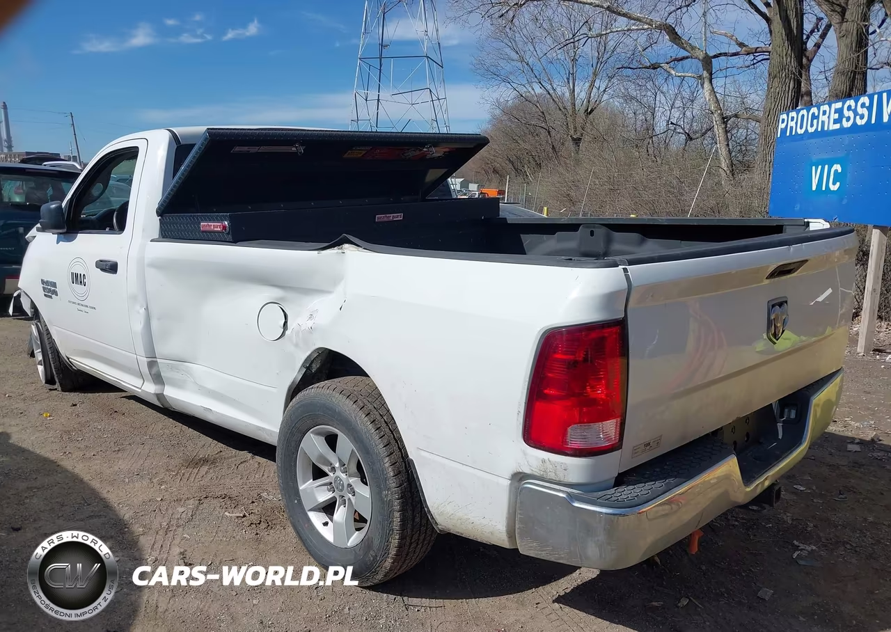 2019 Ram 1500 Classic Tradesman 4X2 8' Box VIN:3C6JR6DG1KG500856 - 3