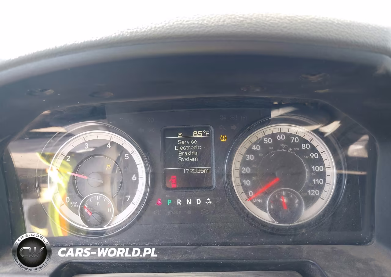 2019 Ram 1500 Classic Tradesman 4X2 8' Box VIN:3C6JR6DG1KG500856 - 7