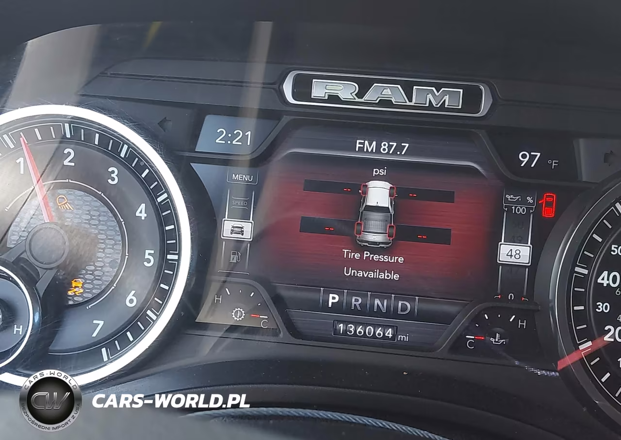 2019 Ram 1500 Laramie 4X2 5'7 Box VIN:1C6RREJT1KN601580 - 7