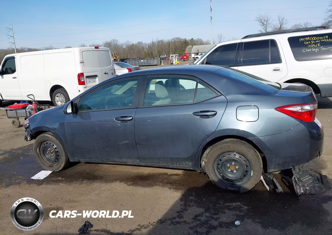 2016 Toyota Corolla Le VIN:2T1BURHE5GC746106 - 15