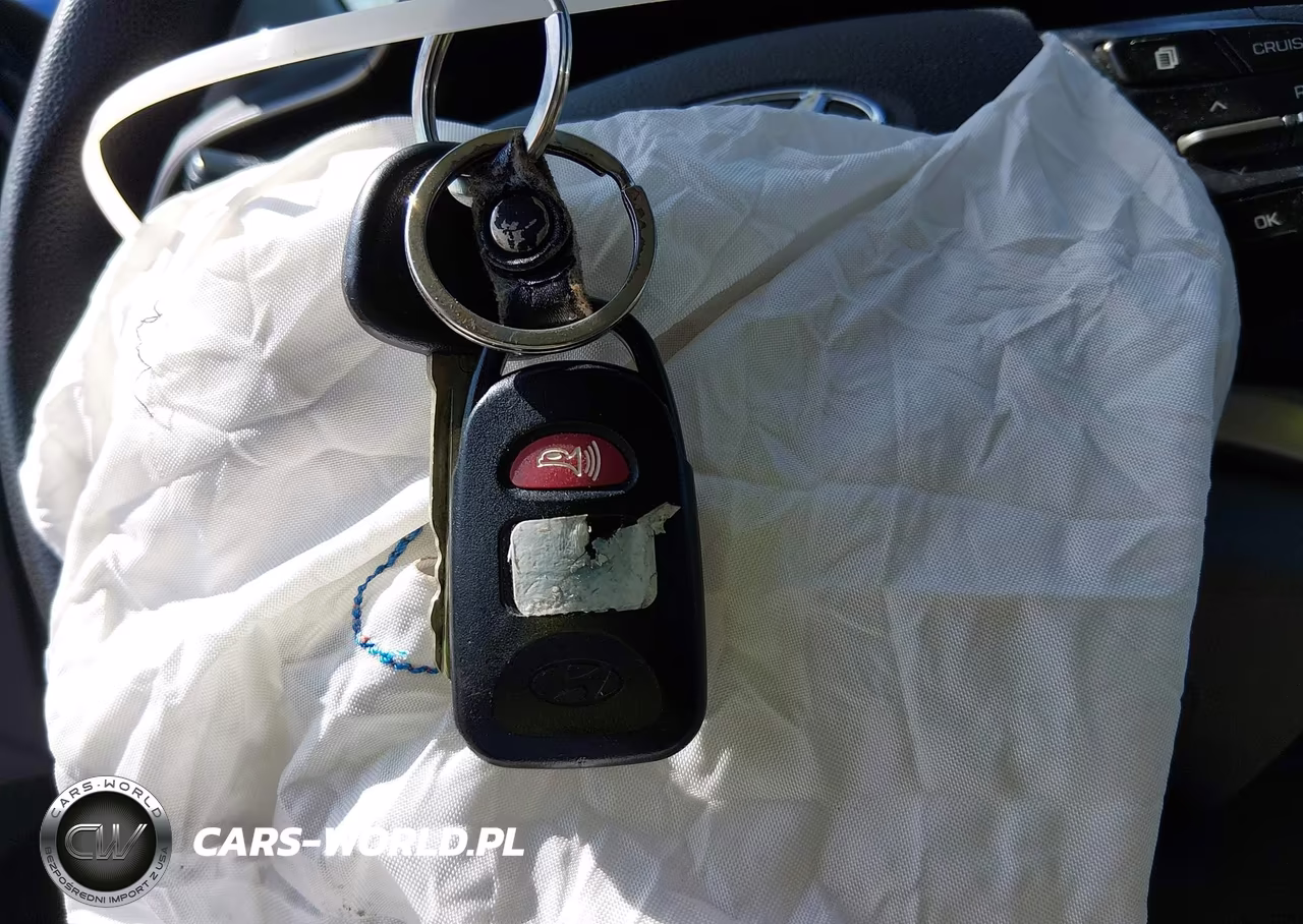 2020 Hyundai Elantra Sel VIN:5NPD84LF6LH558671 - 11
