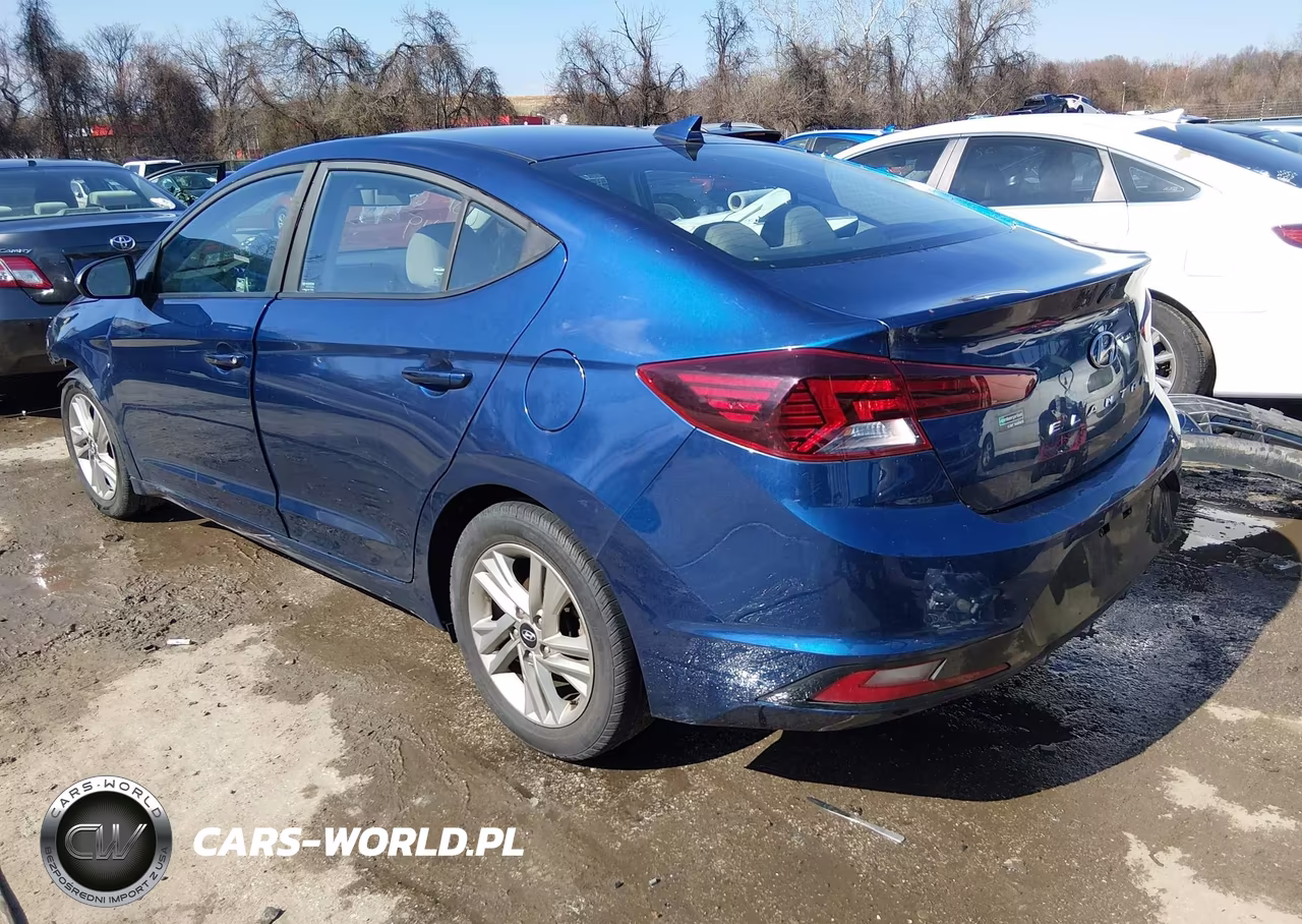 2020 Hyundai Elantra Sel VIN:5NPD84LF6LH558671 - 3