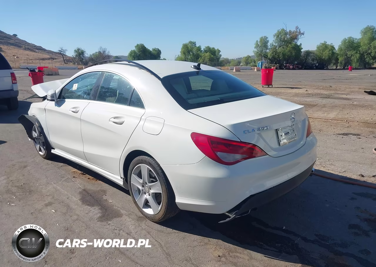 2016 Mercedes-Benz Cla 250 VIN:WDDSJ4EB2GN337845 - 3