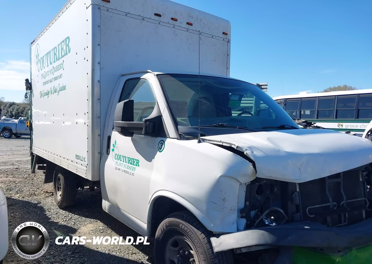 2014 Chevrolet Express Cutaway 3500 VIN:1GB0G2CAXE1186387 - 13