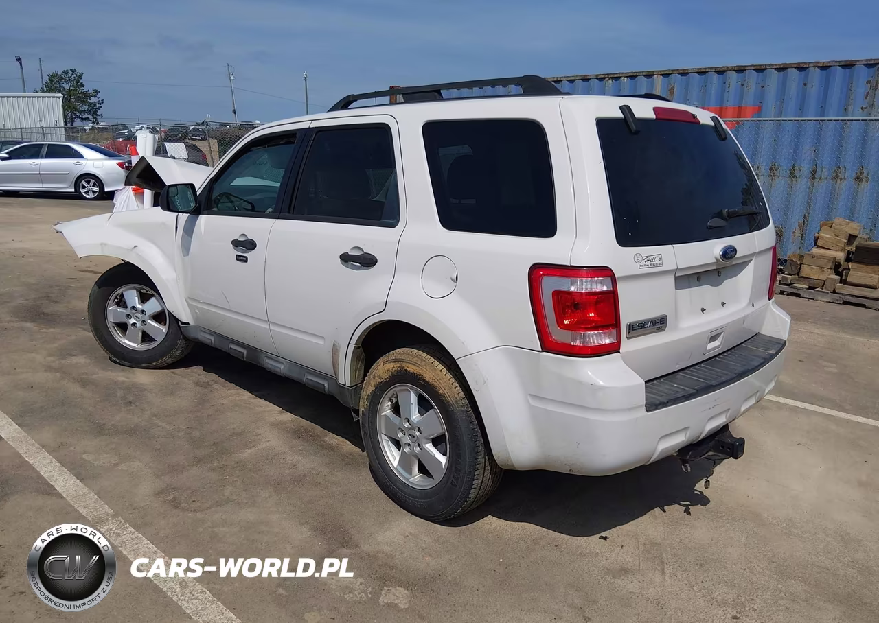 2011 Ford Escape Xlt VIN:1FMCU0D79BKB36297 - 3