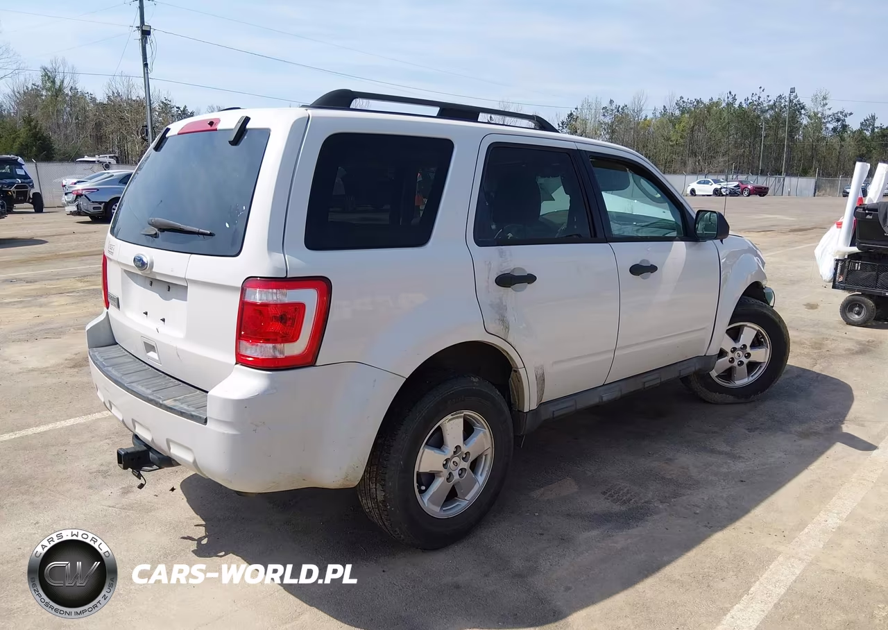 2011 Ford Escape Xlt VIN:1FMCU0D79BKB36297 - 4