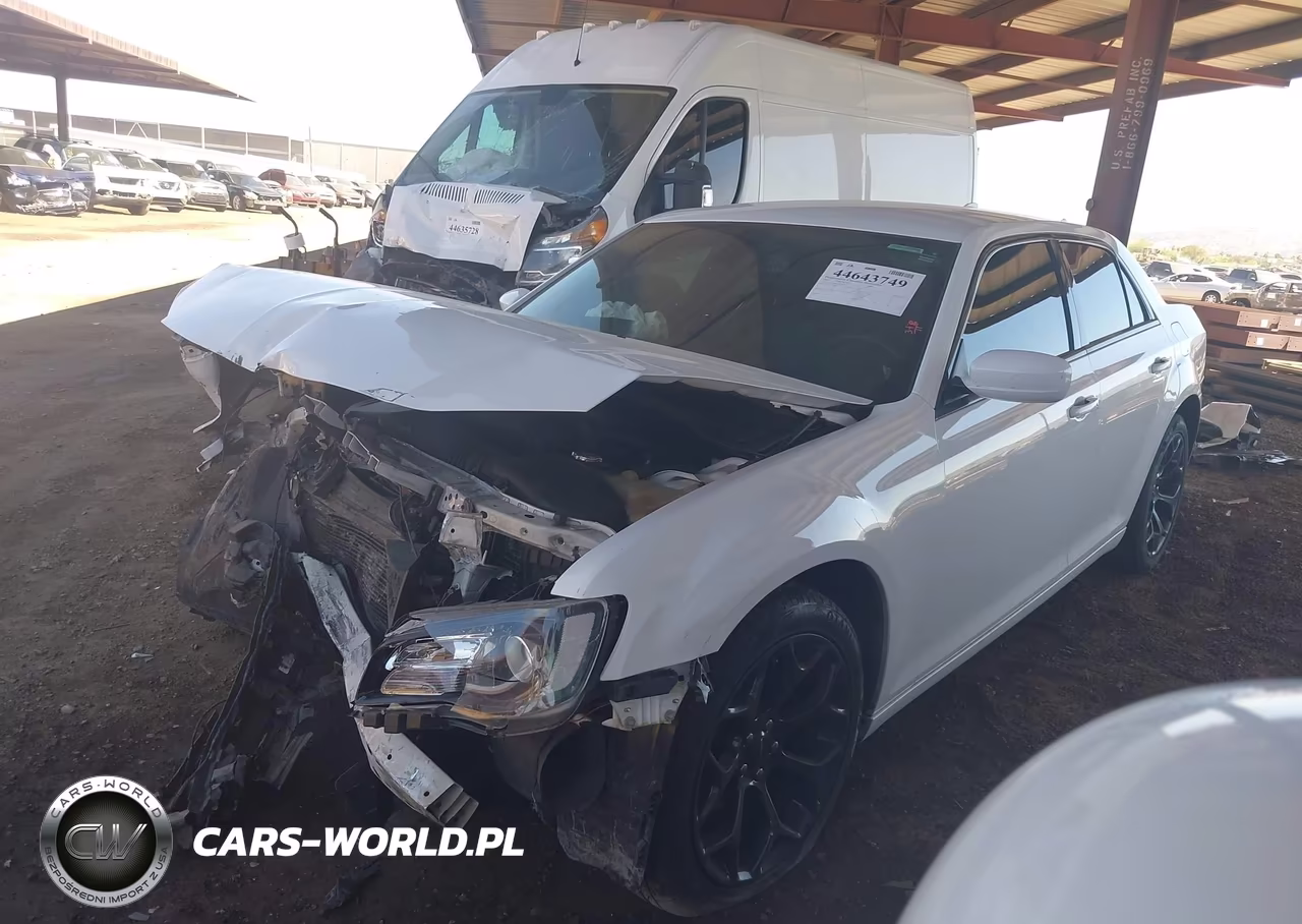 2019 Chrysler 300 300S VIN:2C3CCABG3KH697851 - 2