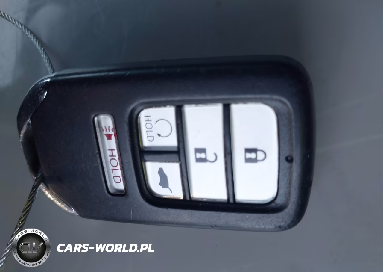 2017 Honda Civic Sport Touring VIN:SHHFK7H97HU233109 - 11