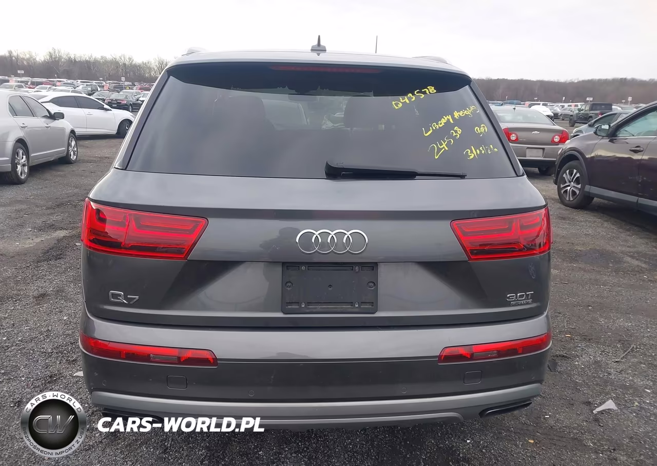 2018 Audi Q7 3.0T Premium VIN:WA1LAAF75JD043578 - 16